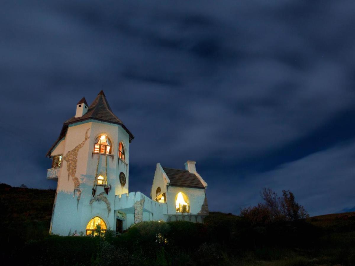 Castle In Clarens Apartment Exterior photo